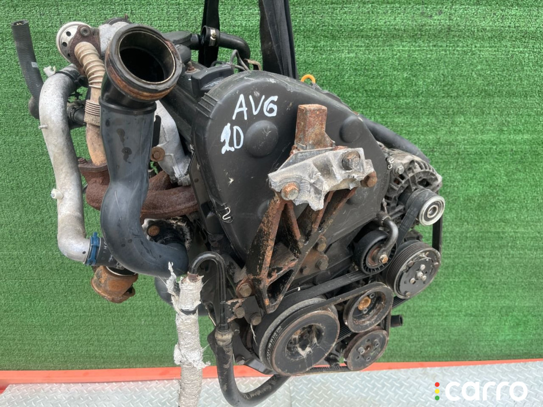 AVG Двигатель Volkswagen Sharan 1999г. - фото №1
