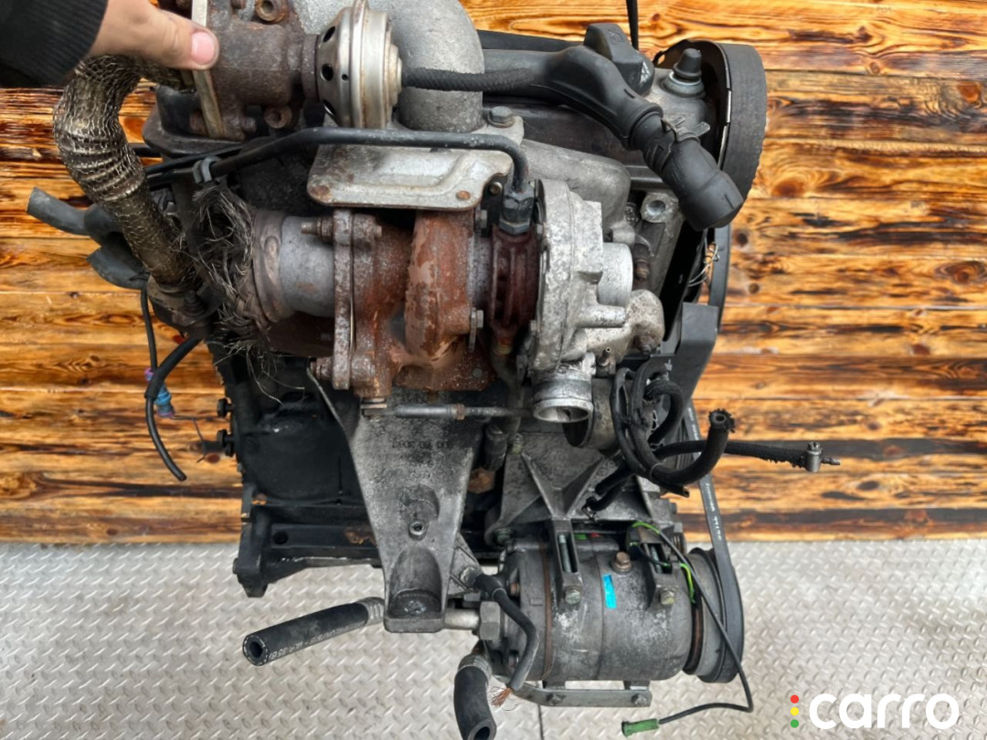 AHU Двигатель Audi A6 2000г. - фото №4