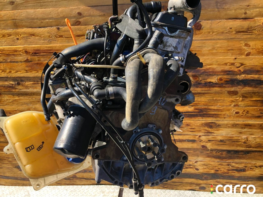 AHU Двигатель Audi A4 1999г. - фото №4
