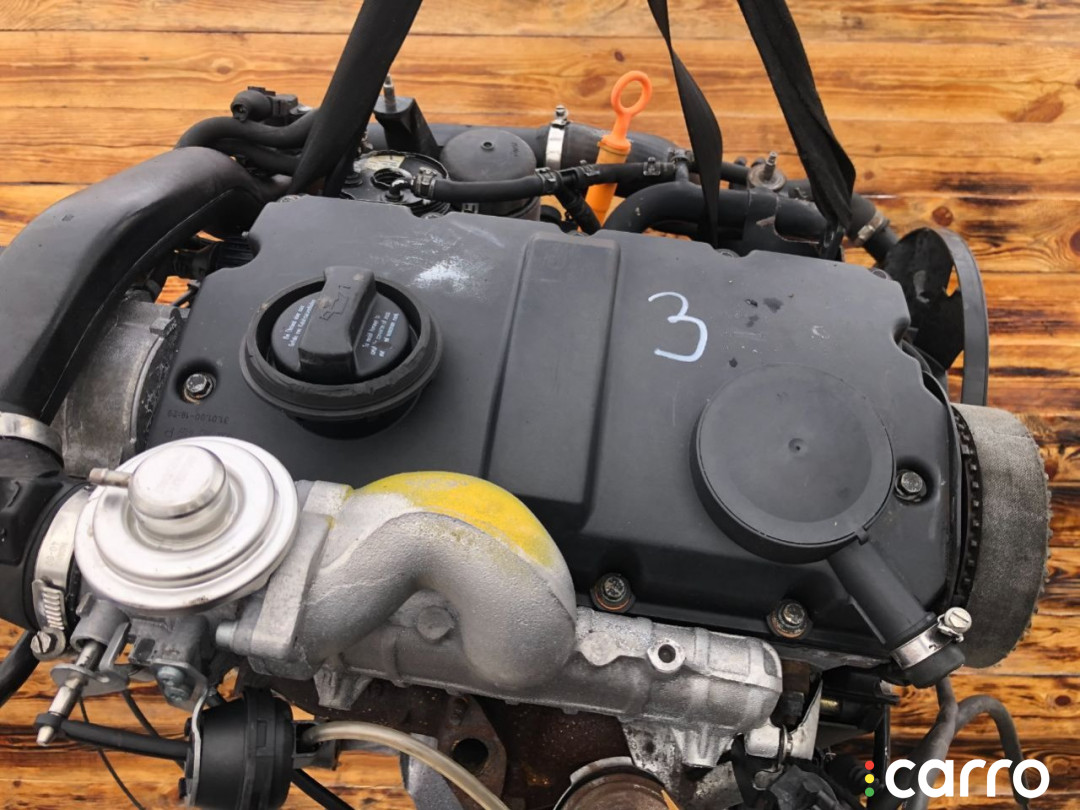 AJM Двигатель Audi A4 1999г. - фото №5