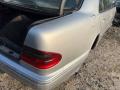 Задняя часть кузова (тазик) Mercedes E W210 2002г. - фото №5