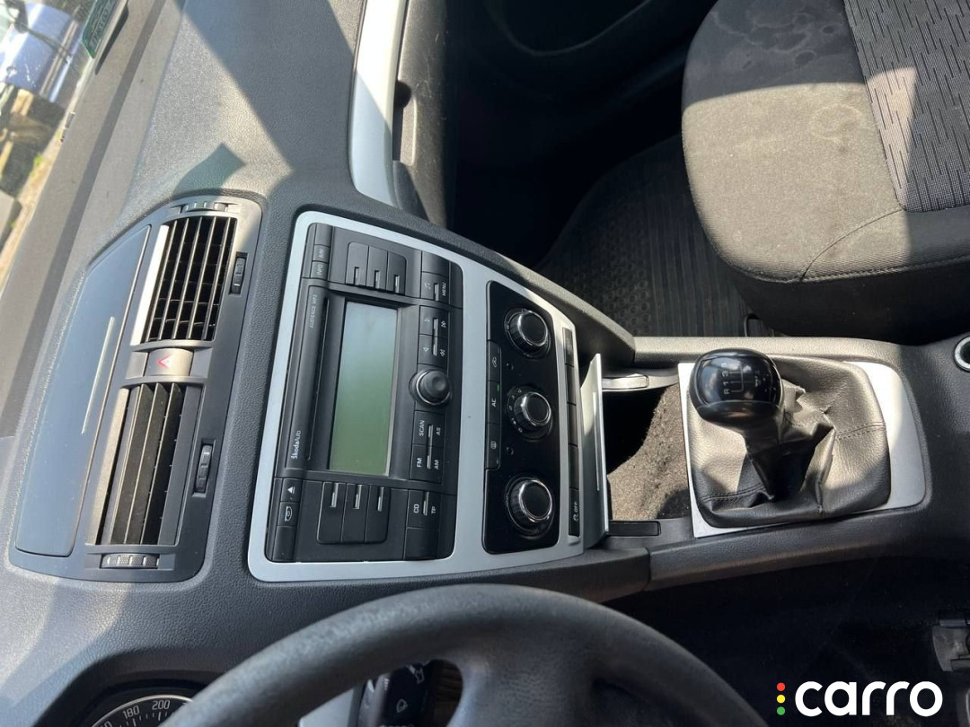 Консоль салона (кулисная часть) Skoda Octavia 2009г. - фото №8