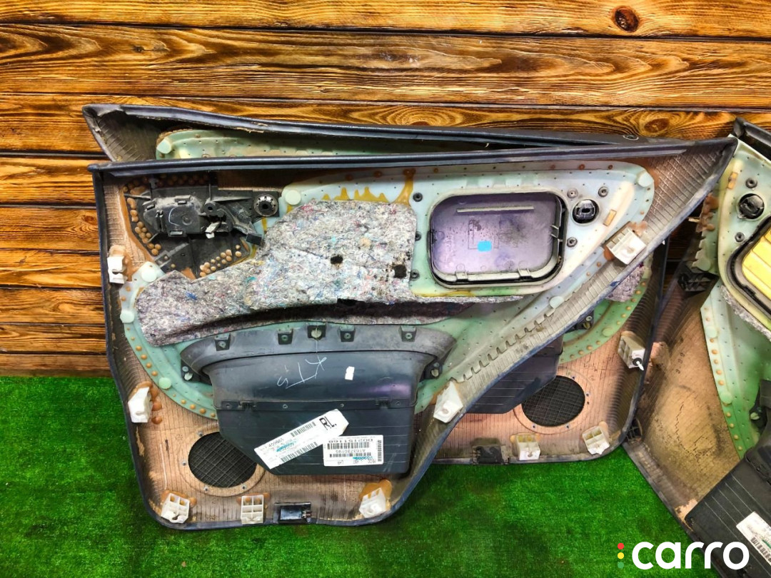 A163730205, A163730195, A163720355 Обшивка двери (дверная карта) комплект Mercedes ML W163 2003г. - фото №8