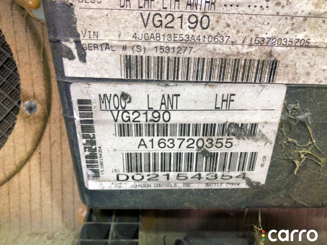 A163730205, A163730195, A163720355 Обшивка двери (дверная карта) комплект Mercedes ML W163 2003г. - фото №13