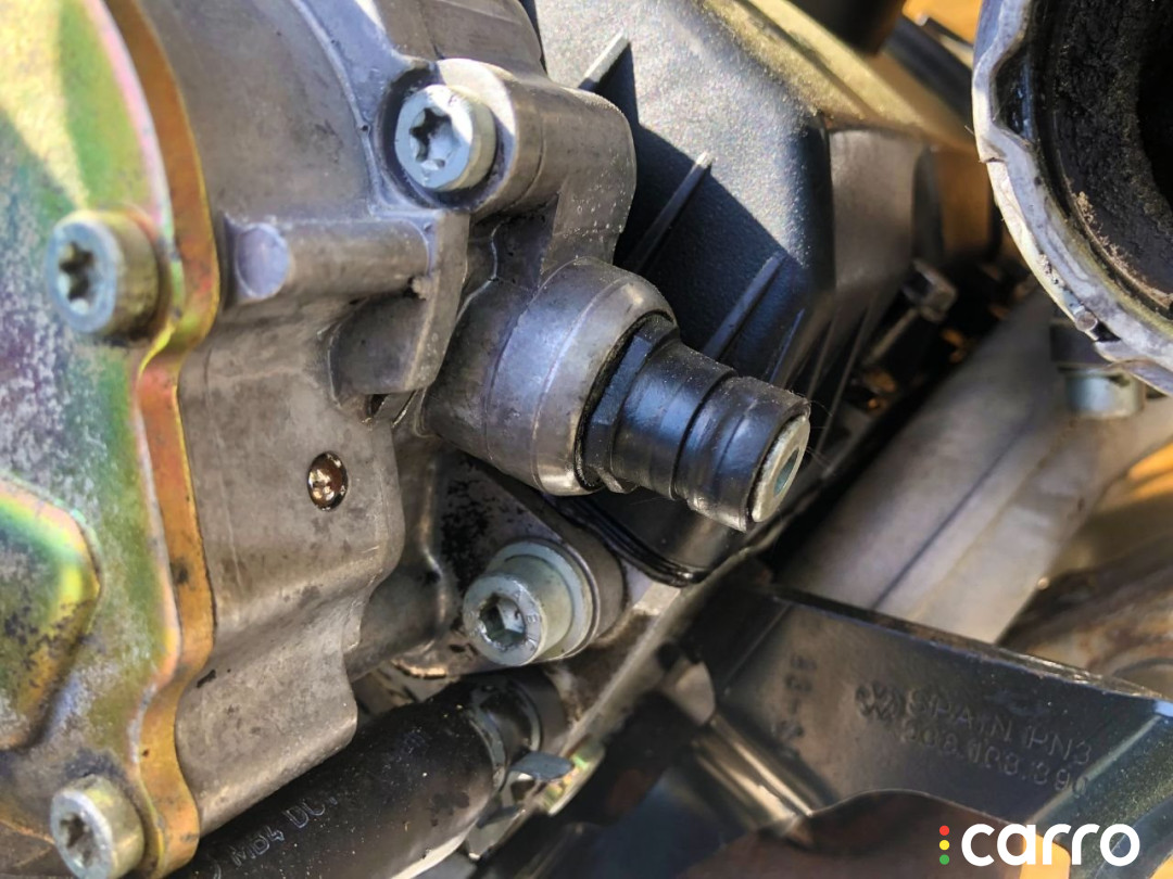 038145209A Насос вакуумный Volkswagen Sharan 2003г. - фото №4