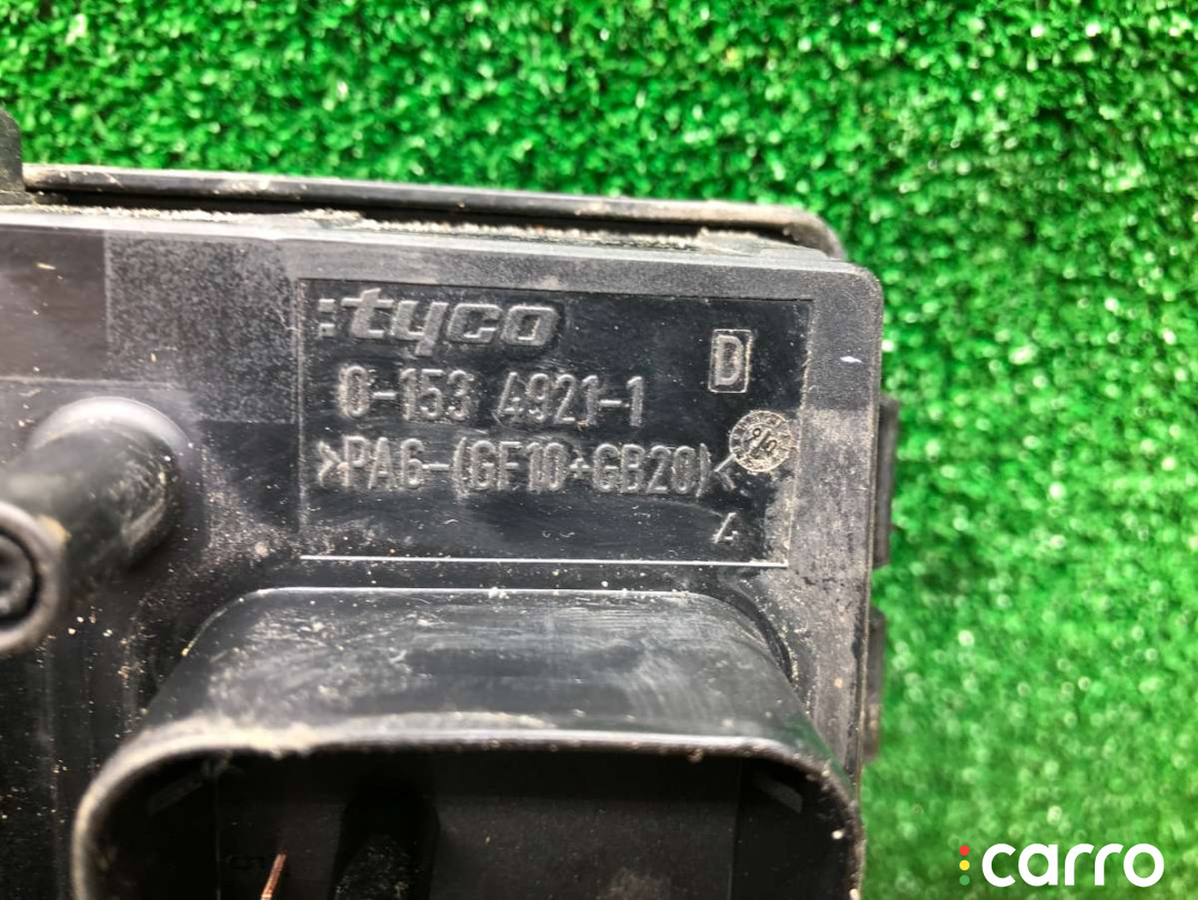PA6GF10GB20, 015349211 Блок предохранителей Opel Zafira 2006г. - фото №7