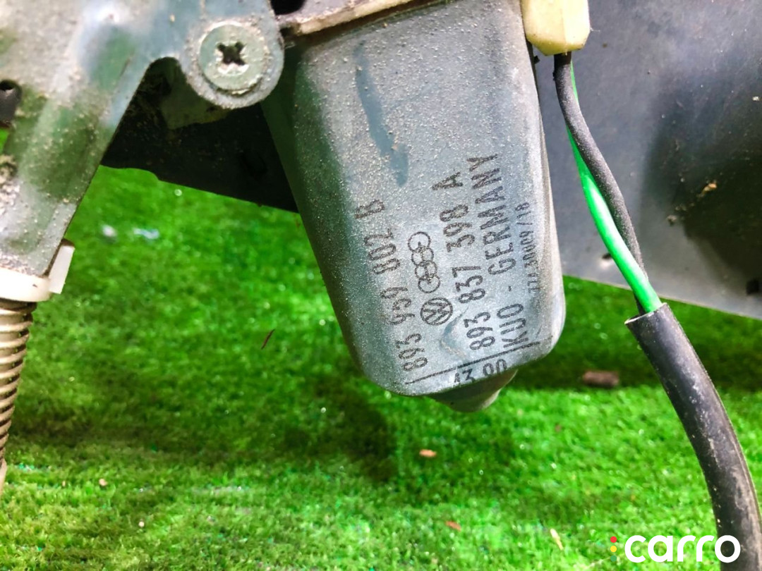 893959802B, 893837398A Стеклоподъемник электрический передний правый Audi 80 1989г. - фото №3