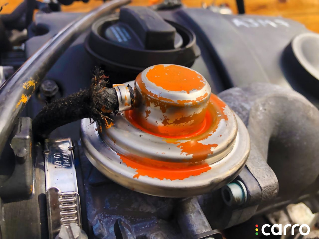 038129637 Заслонка дроссельная Audi A4 1999г. - фото №2