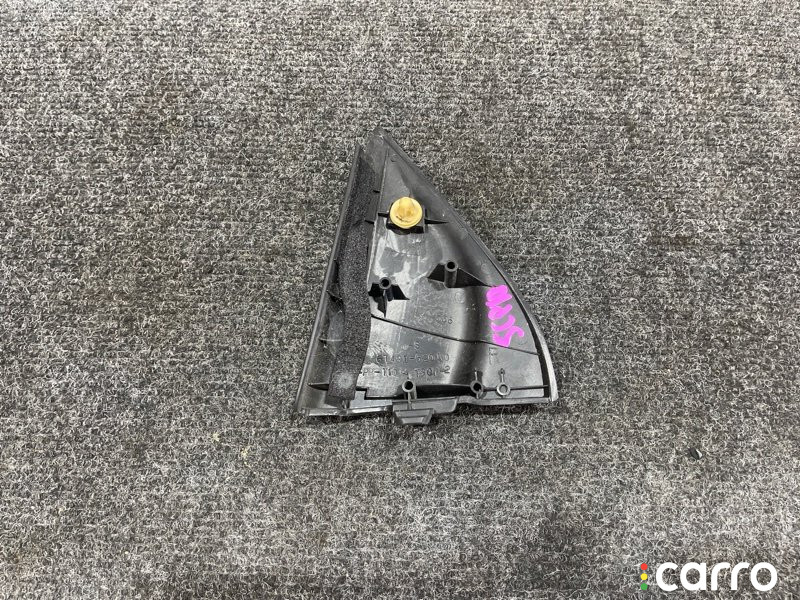 6749152010 Уголок двери Toyota Vitz 2000г. - фото №6