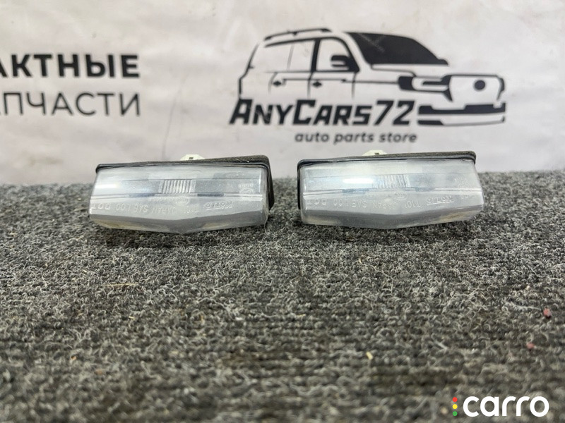 8127153011 подсветка номера Toyota Rav4 2018г. - фото №3