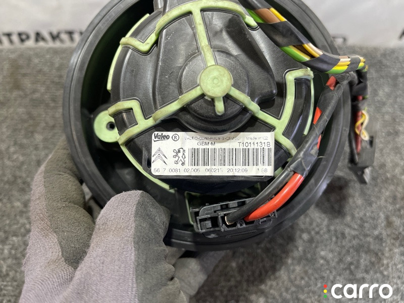 6441CZ, T1011131B, WG1445479, PE8371, 715223, GA32015, V42031246 мотор печки Citroen C4 2013г. - фото №4