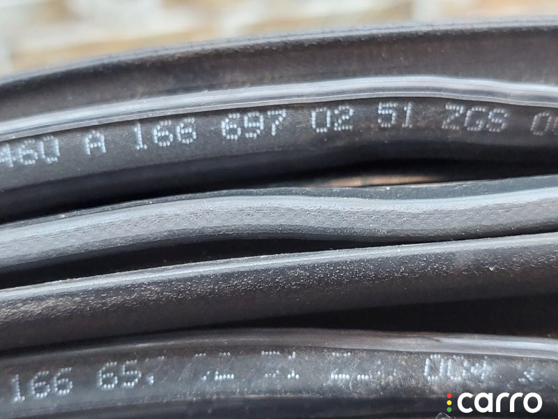 A1666970251 Уплотнительная резинка боковой двери Mercedes-Benz Gl 2012г. - фото №3