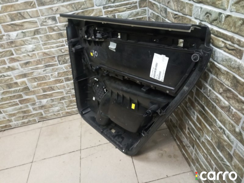 4L0867305 Обшивка боковой двери Audi Q7 2012г. - фото №7