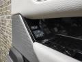 Обшивка боковой двери Land Rover Range Rover Velar 2019г. - фото №5