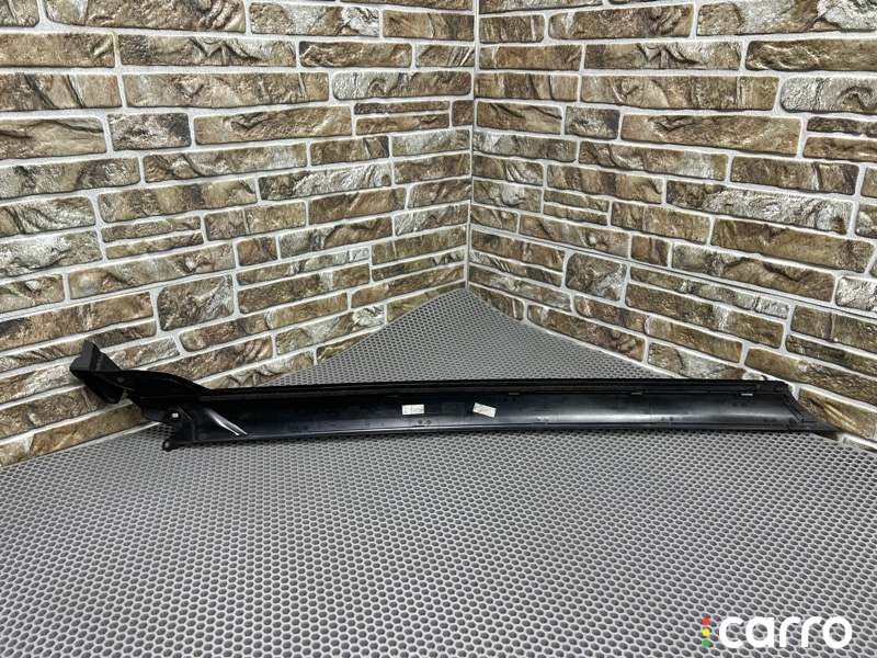 J8A2-025A52-A Накладка стойки лобового стекла Land Rover Range Rover Velar 2019г. - фото №10