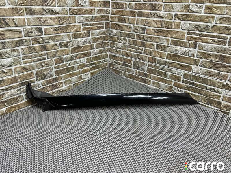 J8A2-025A53-A Накладка стойки лобового стекла Land Rover Range Rover Velar 2019г. - фото №1