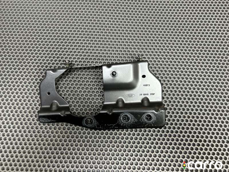 J8A216150AC Кронштейн крыла Land Rover Range Rover Velar 2019г. - фото №4