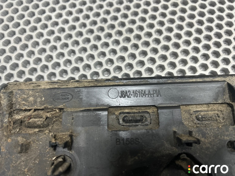 J8A216164A Молдинг на крыло Land Rover Range Rover Velar 2019г. - фото №9