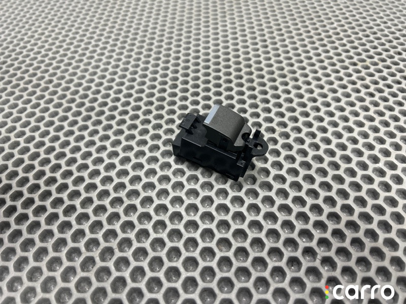 GJ3214717AA Кнопка стеклоподъемника Land Rover Range Rover Evoque 2017г. - фото №3