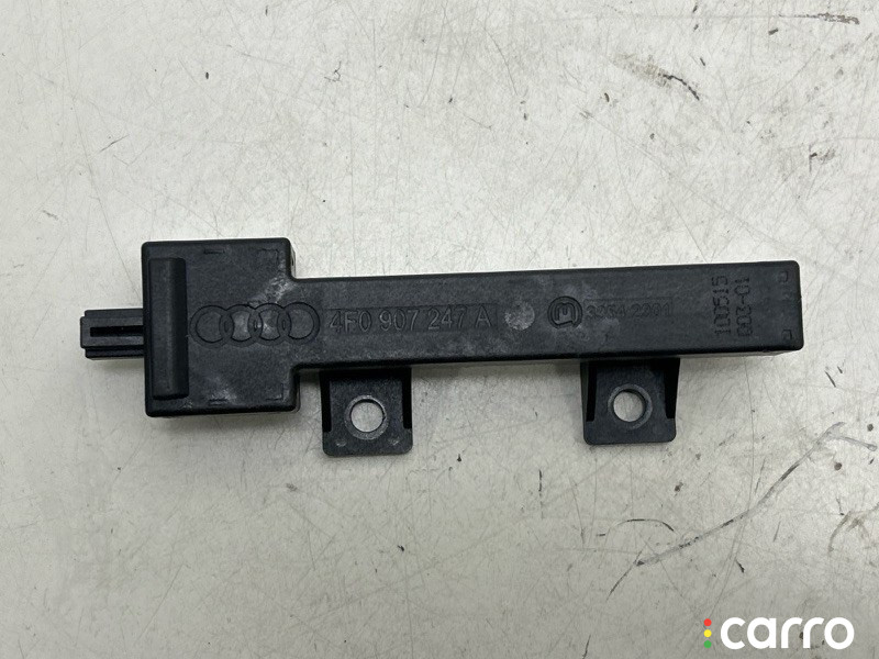 4F0907247A Антенна Audi Q7 - фото №1