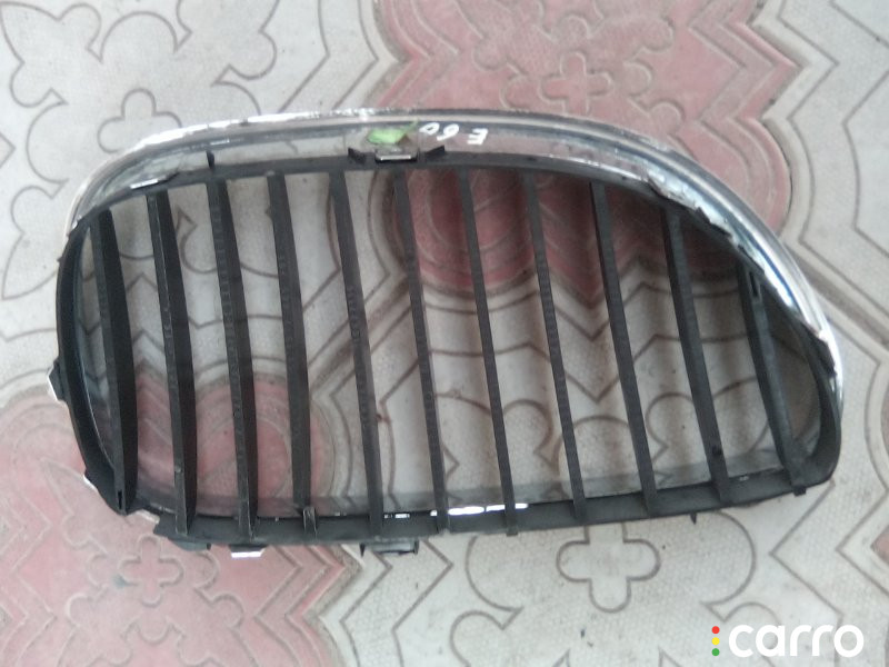51137027065 Решетка радиатора BMW 5 series 2003г. - фото №1