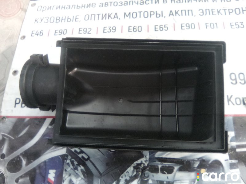 13717567157, 13719877408 Корпус воздушного фильтра BMW 7 Series 2001г. - фото №2