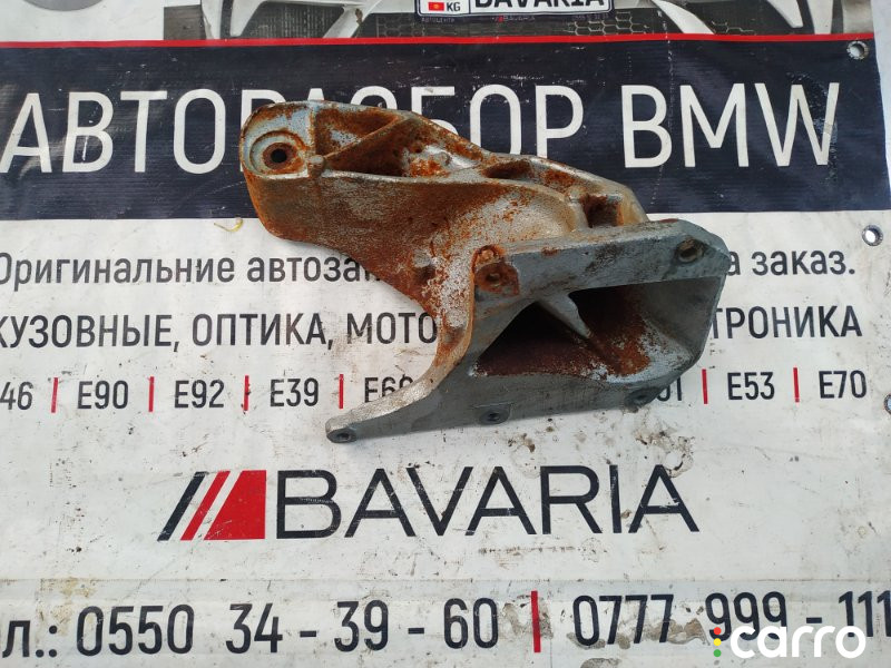 22116751345 Кронштейн двигателя BMW X5 1999г. - фото №1