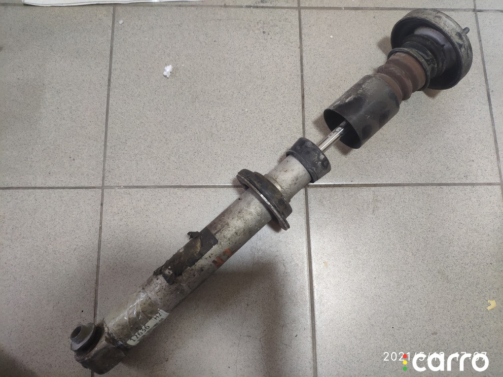 33526785984 Стойка амортизатора в сборе BMW 535xi 2010г. - фото №1