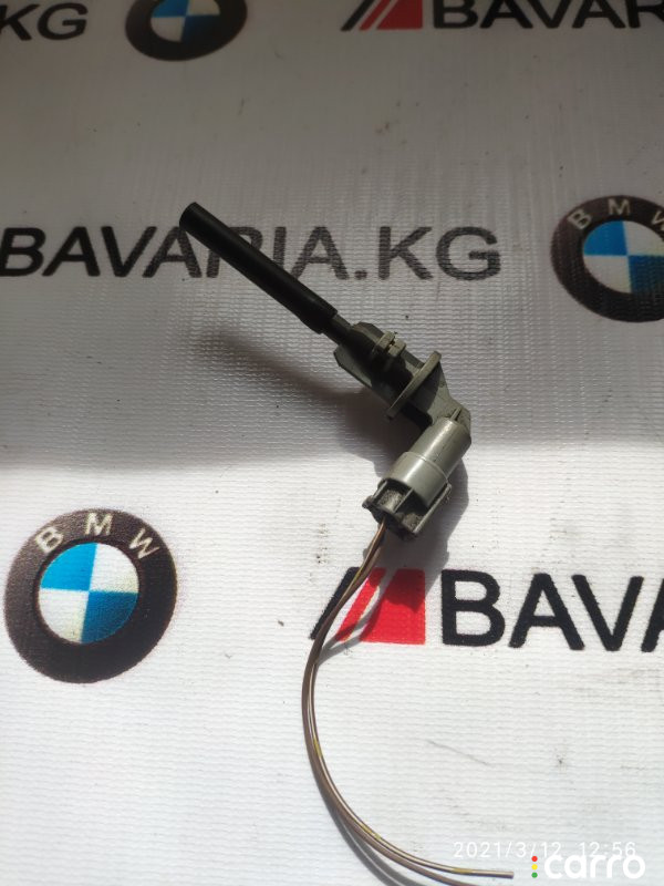 17137524812 Датчик уровня ож в бачке BMW 535xi 2010г. - фото №1