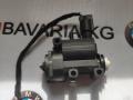 67116985882 Сервопривод лючка бензобака BMW X5 2011г. - фото №2