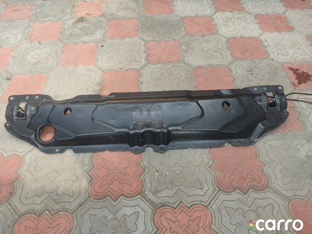 51647033741 Верхняя часть телевизора BMW 545 2004г. - фото №1