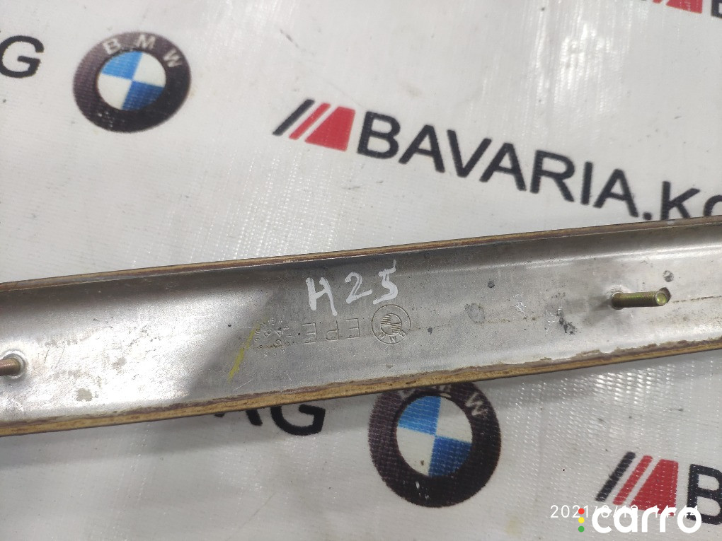 51412279444 Декоративная накладка дверной карты BMW 740i 2000г. - фото №2