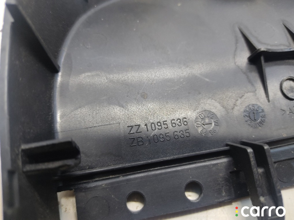 32311095635 Кожух рулевой колонки BMW X5 2001г. - фото №2
