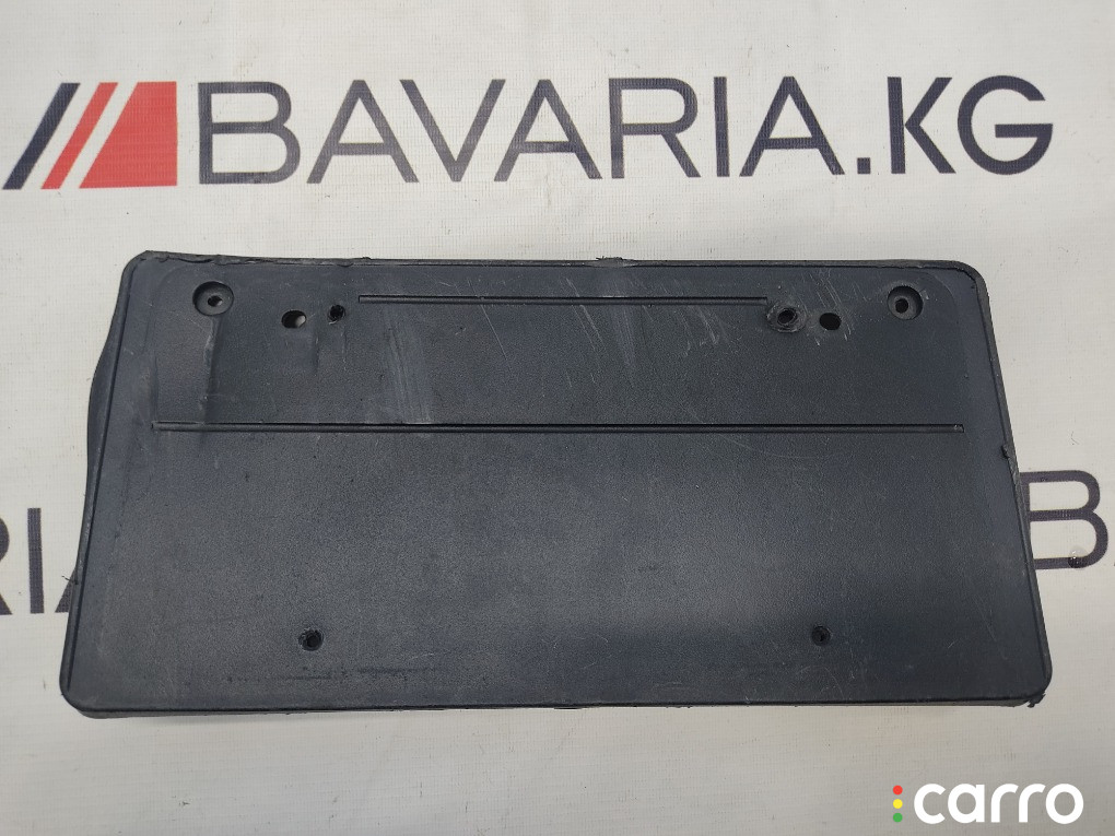 51127158444 Рамка для номера BMW X5 2008г. - фото №1