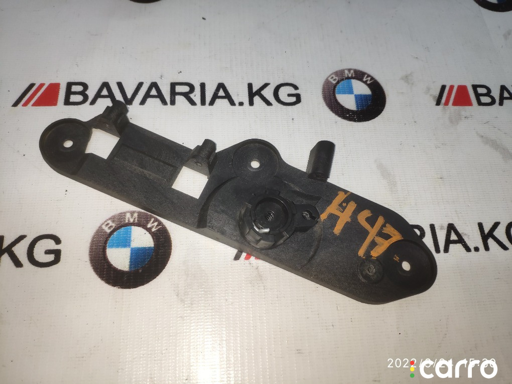 51233449415 Кронштейн ручки открывания капота BMW X5 2002г. - фото №1