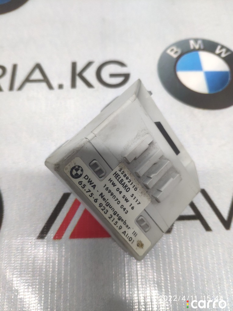 65756923215 Датчик крена BMW 5 series 2003г. - фото №1