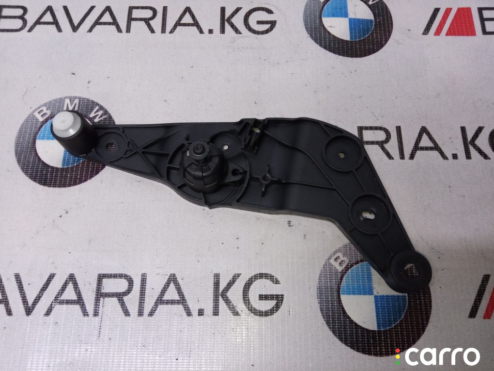 51239114002 Кронштейн ручки открывания капота BMW 528i 2012г. - фото №1