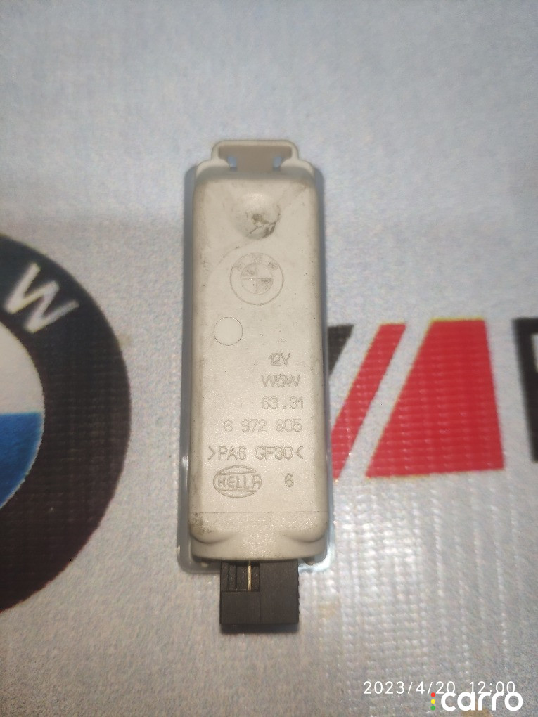63316972605 Плафон освещения салона BMW 5 series 2003г. - фото №2