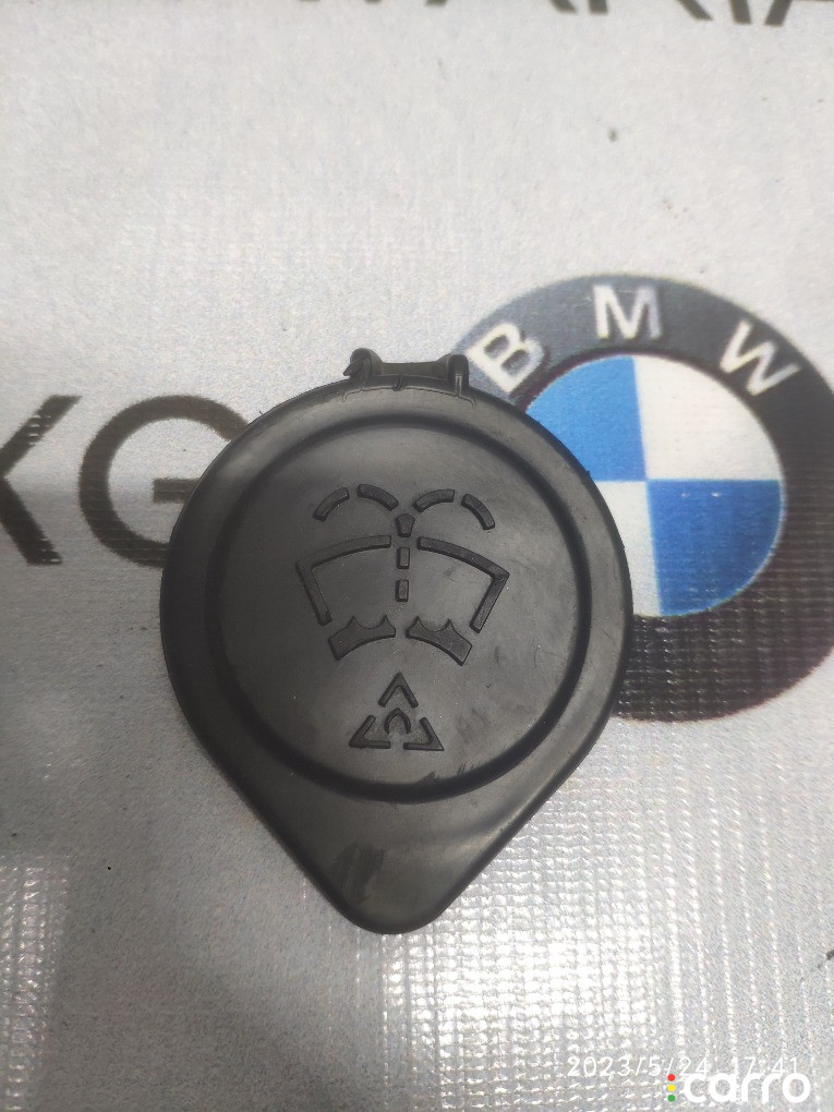 61667467951 Крышка бачка омывателя BMW X5 2006г. - фото №1