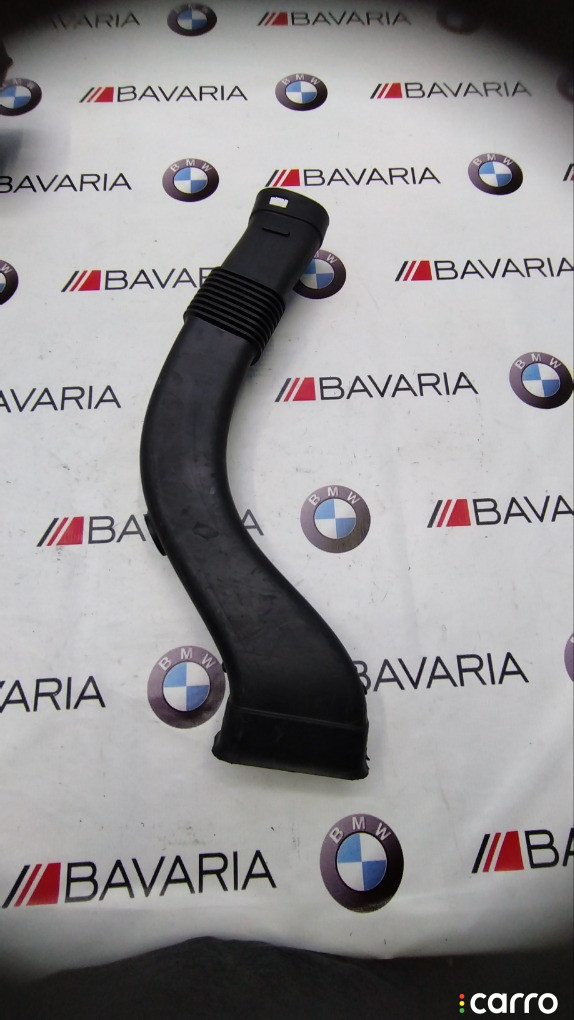 13717624031 Воздуховод воздушного фильтра BMW 550i 2012г. - фото №1