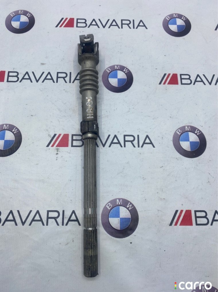 32306788156 Рулевой карданчик BMW 535i 2012г. - фото №1