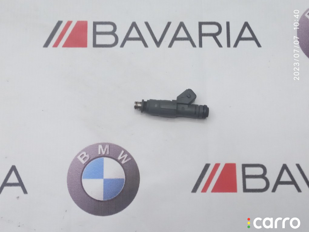 13641707843 Форсунка топливная BMW 740iL 2000г. - фото №1