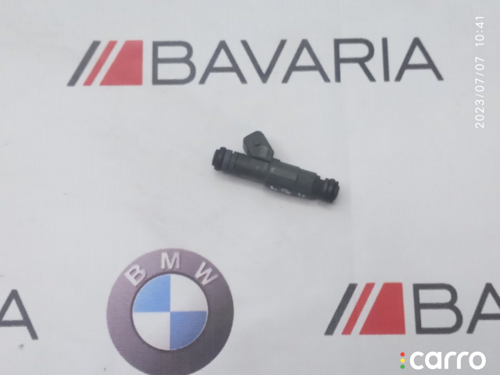 13641707843 Форсунка топливная BMW 740iL 2000г. - фото №1