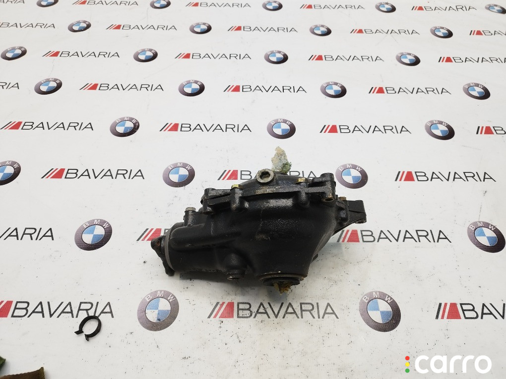 31507512915 Редуктор BMW X5 2001г. - фото №1