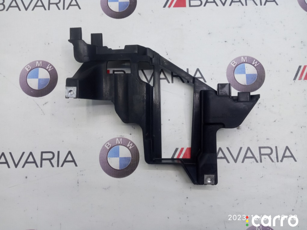 63126927798 Кронштейн фары BMW X5 2004г. - фото №1