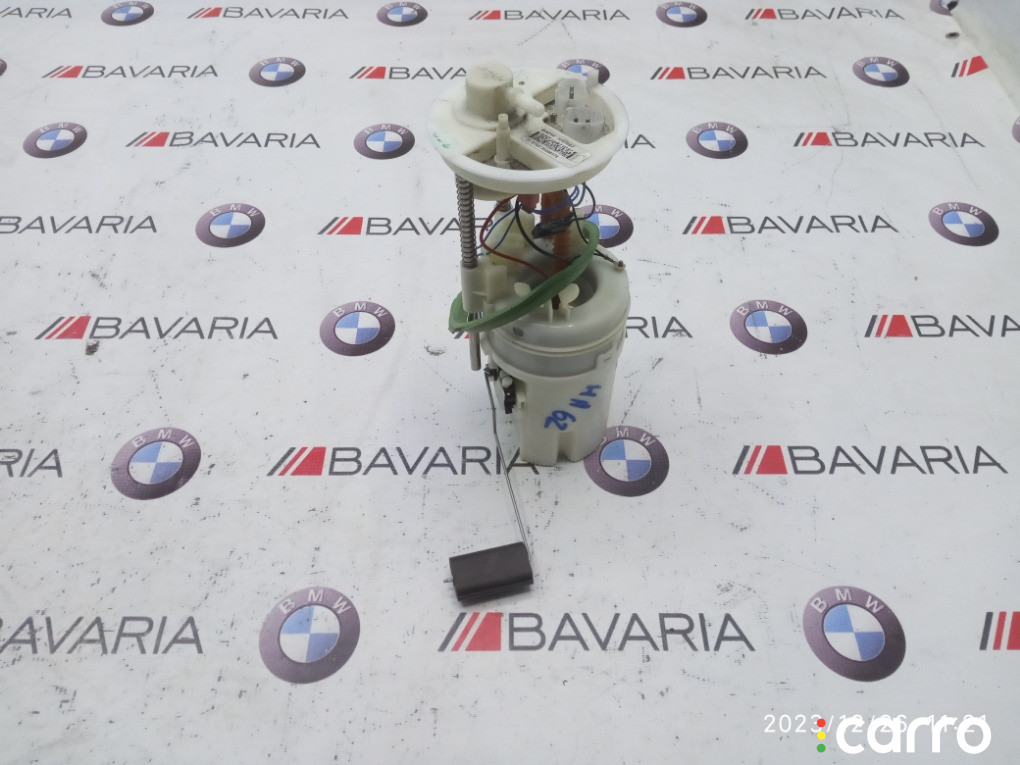 16117207599 Насос топливный BMW X6 2011г. - фото №1