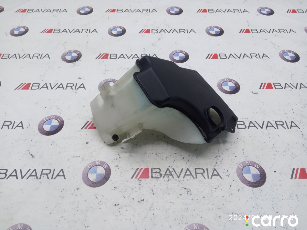 61667007970 Бачок омывателя BMW 330i 2002г. - фото №1
