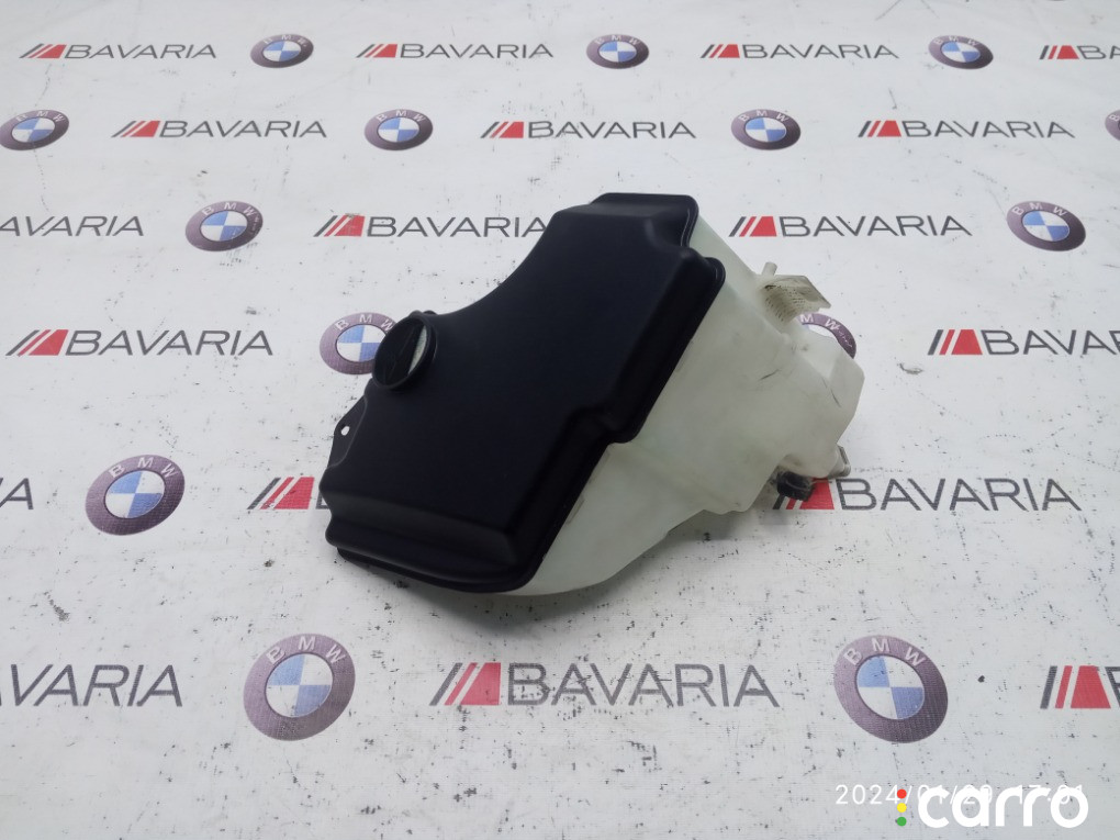 61667007970 Бачок омывателя BMW 330i 2002г. - фото №2