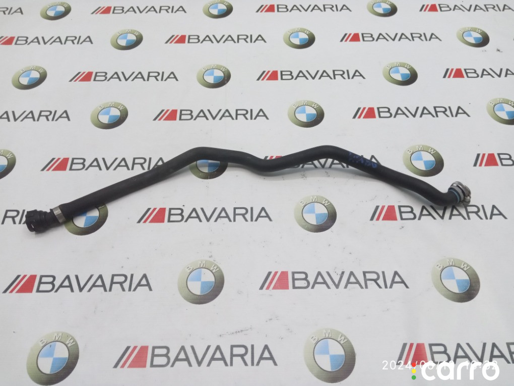 64218376153 Патрубок расширительного бачка BMW 330i 2002г. - фото №1