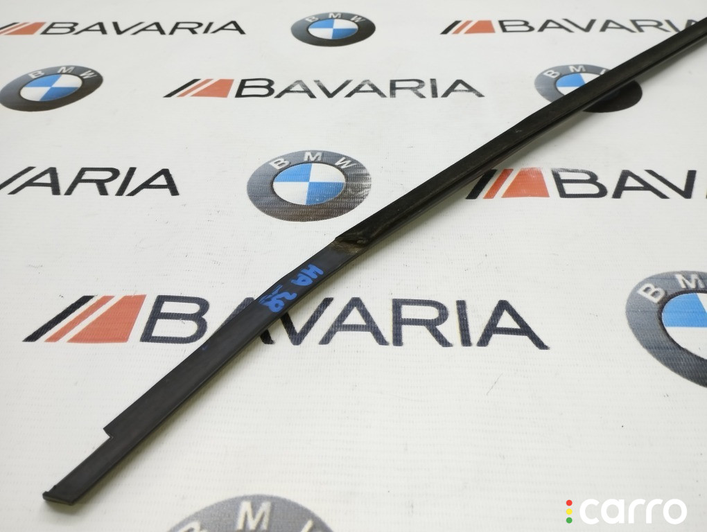 51337136965 Молдинг стекла двери BMW X5 2009г. - фото №5